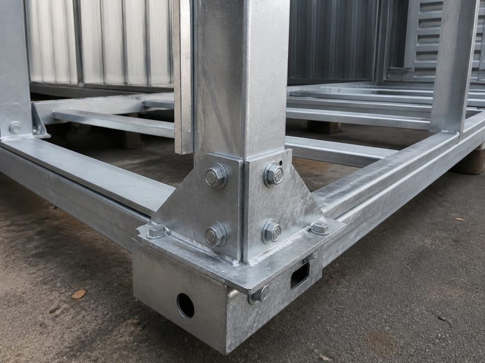Bolted container chassis and corner post connections without site welding